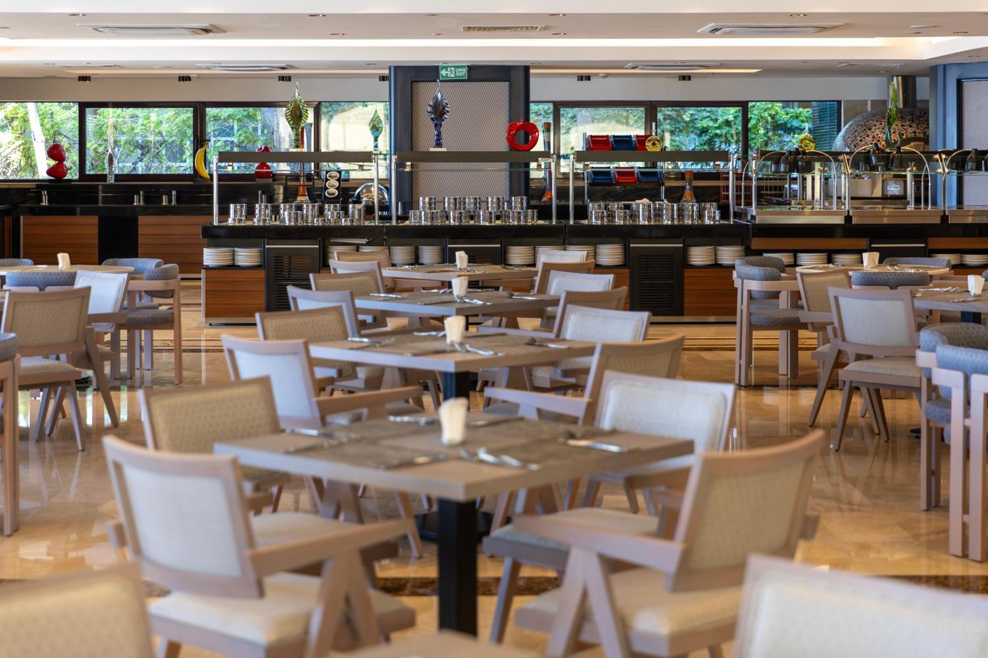 Delta Hotels By Marriott Antalya Lara - Adult Only מראה חיצוני תמונה