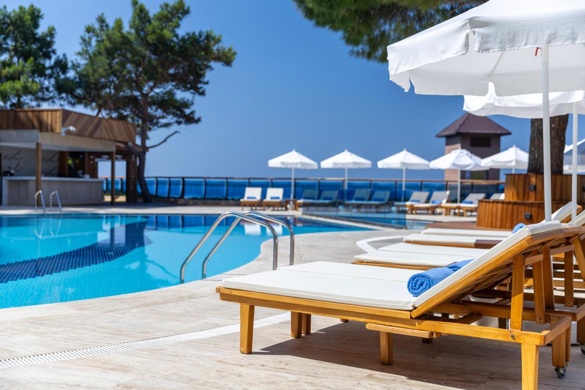 Delta Hotels By Marriott Antalya Lara - Adult Only מראה חיצוני תמונה