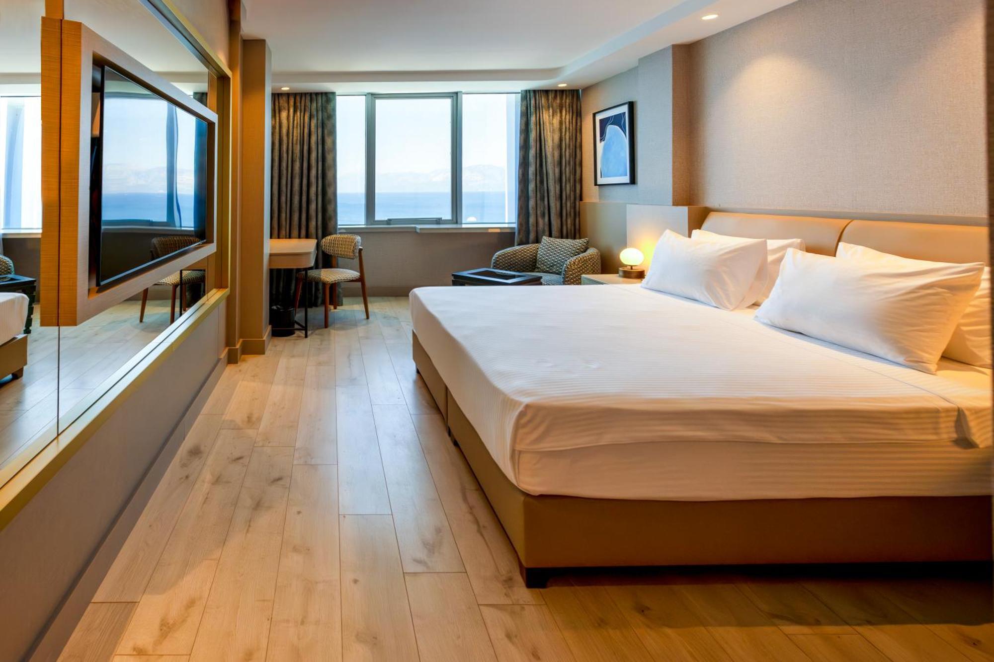 Delta Hotels By Marriott Antalya Lara - Adult Only מראה חיצוני תמונה